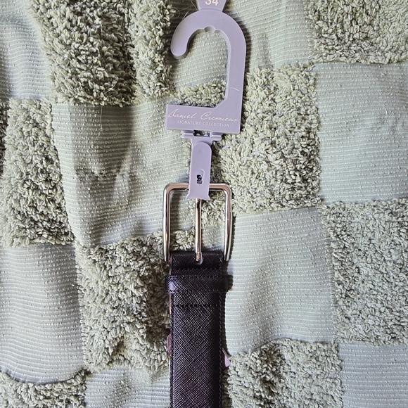 Daniel Cremieux Black Leather Belt with Silver Buckle - Picture 2 of 6